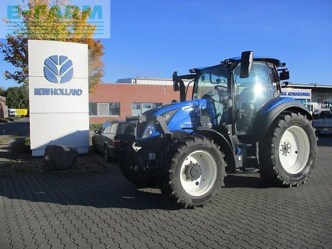 New Holland t5.110 dynamic command - Farm tractor: picture 1 New Holland t5.110 dynamic command - Farm tractor: picture 1