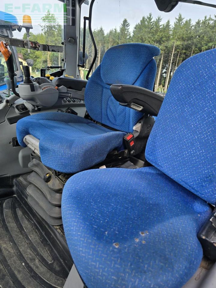Farm tractor New Holland t6080 range & power command: picture 15