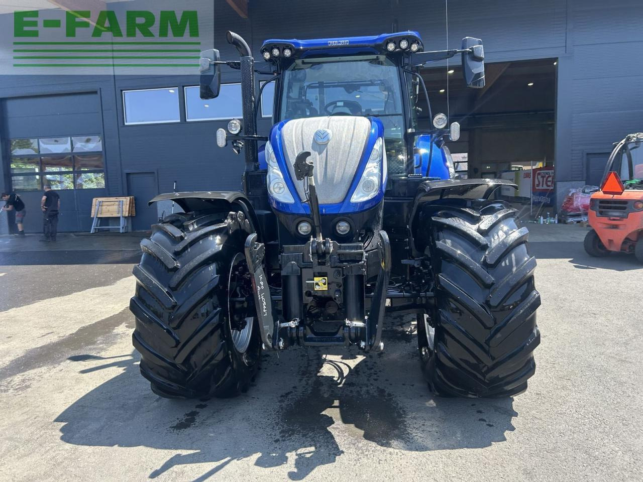 New Holland t7.230 plm auto command - Farm tractor: picture 3 New Holland t7.230 plm auto command - Farm tractor: picture 3