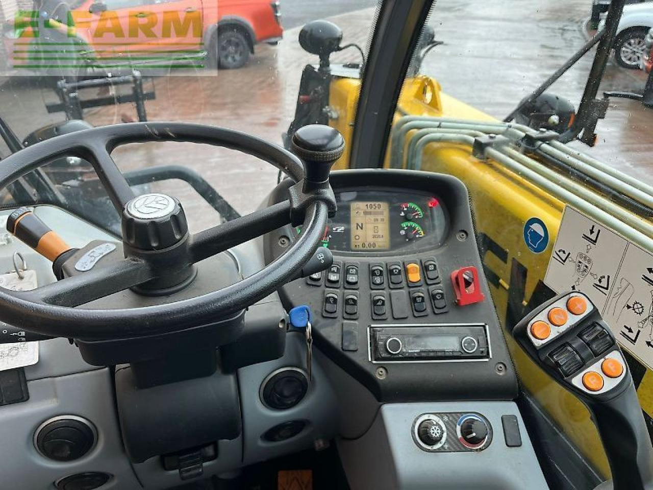Telescopic handler New Holland th6.36: picture 11