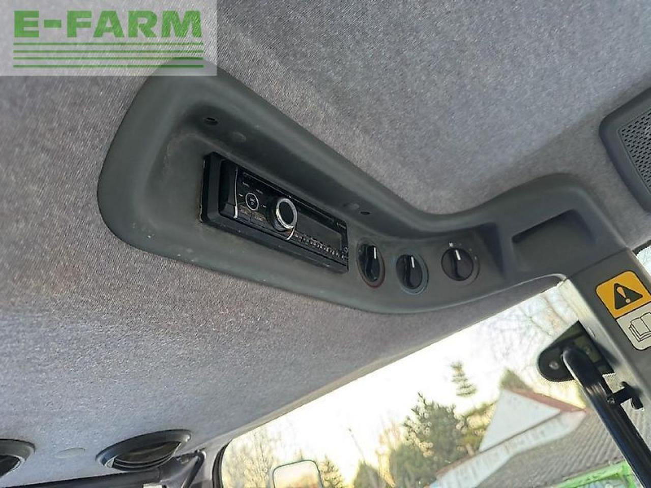 Farm tractor New Holland tm175 powercommand: picture 13