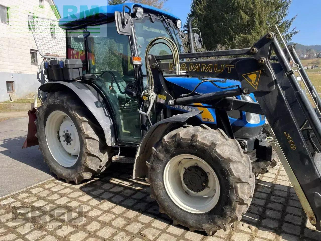 New Holland tn 60 allrad - Farm tractor: picture 2 New Holland tn 60 allrad - Farm tractor: picture 2