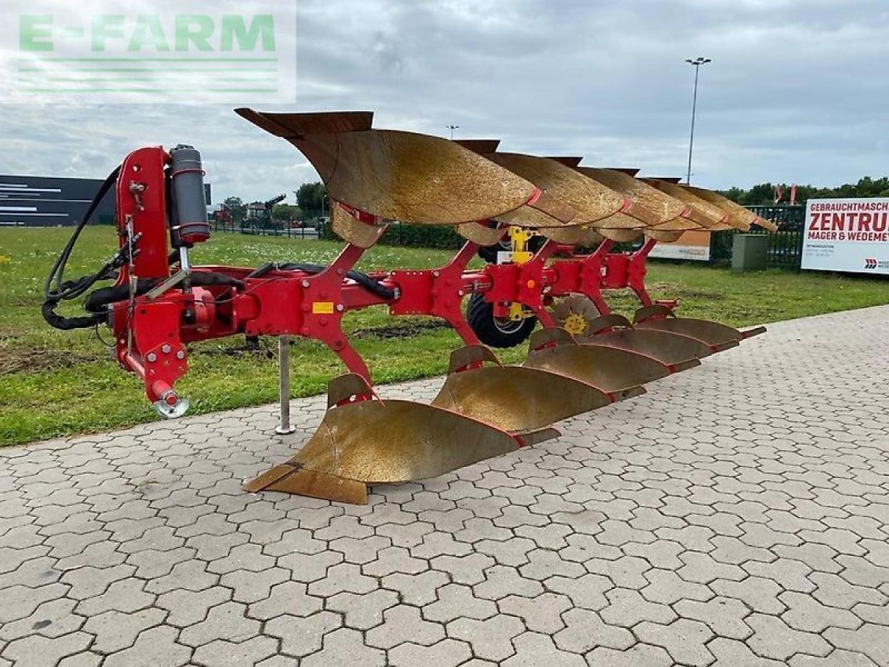 Pöttinger servo 35 s 5-schar - Plow: picture 1 Pöttinger servo 35 s 5-schar - Plow: picture 1