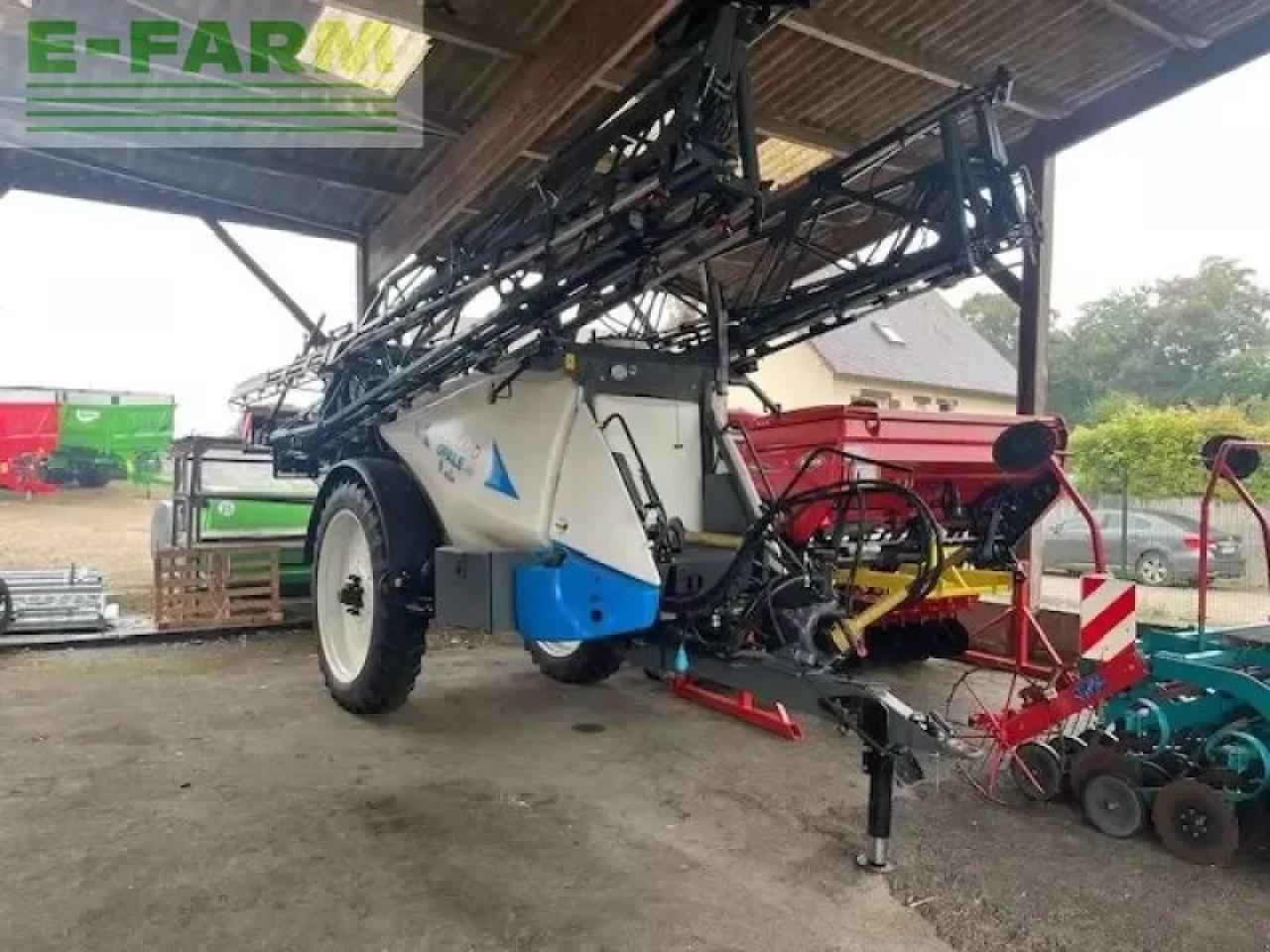 Sonstige / Other opale4000 - Trailed sprayer: picture 1 Sonstige / Other opale4000 - Trailed sprayer: picture 1