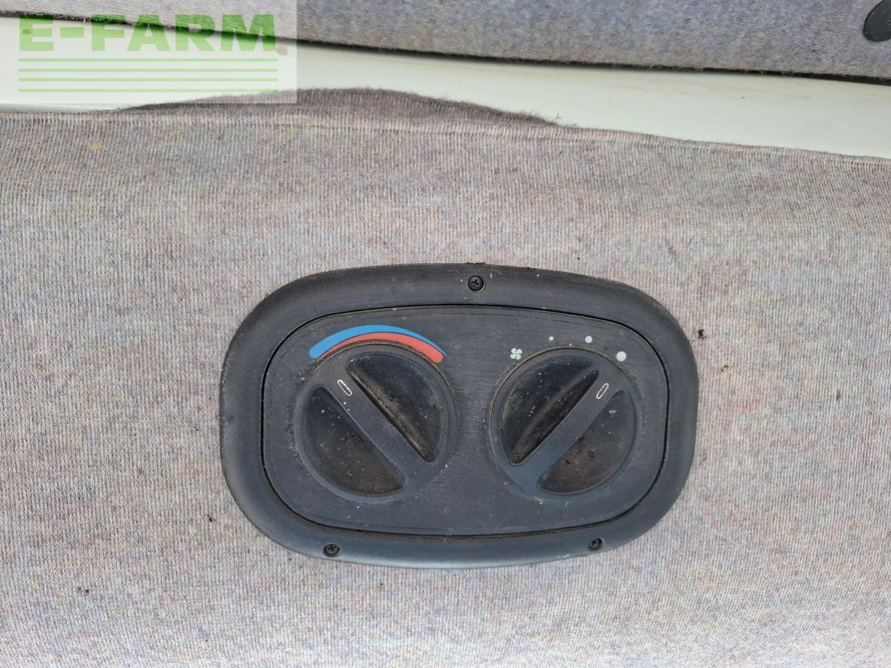 Farm tractor Steyr 485A Kompakt: picture 11