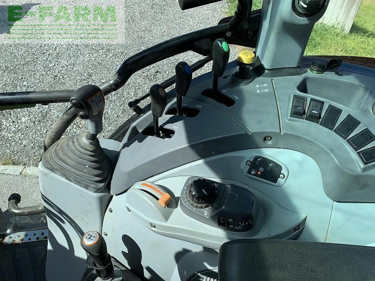 Farm tractor Steyr kompakt 4085 ecotech: picture 12