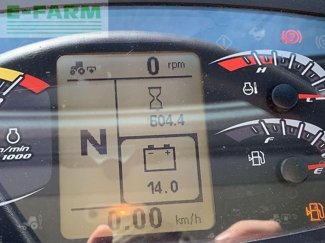 Farm tractor Steyr kompakt 4085 ecotech: picture 14