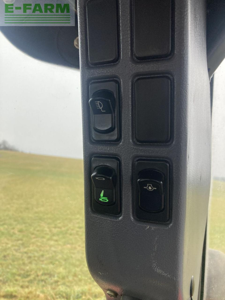 Farm tractor Steyr profi 4110: picture 12