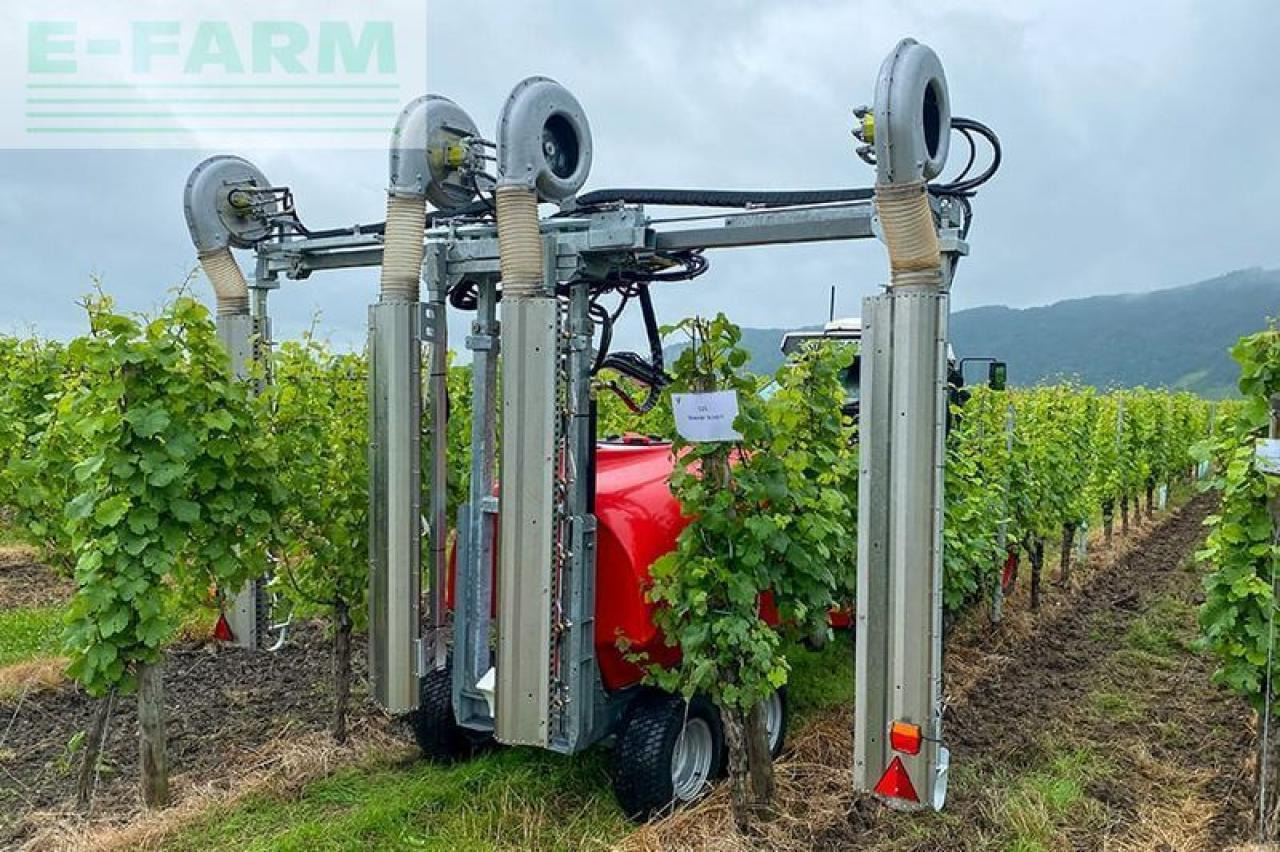 Westwood pr33/2/1500-150v10 - Trailed sprayer: picture 1 Westwood pr33/2/1500-150v10 - Trailed sprayer: picture 1