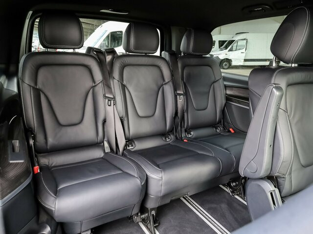 MERCEDES-BENZ EQV 300 Avantgarde,lang,7Sitze,2xSchiebetür,LED... - Minibus, Electric bus: picture 3 MERCEDES-BENZ EQV 300 Avantgarde,lang,7Sitze,2xSchiebetür,LED... - Minibus, Electric bus: picture 3
