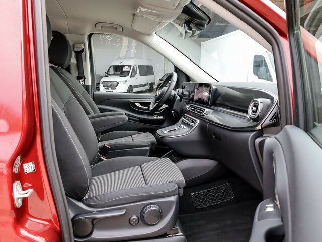 MERCEDES-BENZ V 220 d STYLE kompakt,7Sitzer,2Schiebetüren el.... - Passenger van: picture 3 MERCEDES-BENZ V 220 d STYLE kompakt,7Sitzer,2Schiebetüren el.... - Passenger van: picture 3