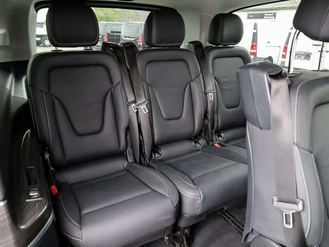 MERCEDES-BENZ V 300 Avantgarde,Extralang,2xSchiebetür el.,AHK... - Passenger van: picture 3 MERCEDES-BENZ V 300 Avantgarde,Extralang,2xSchiebetür el.,AHK... - Passenger van: picture 3