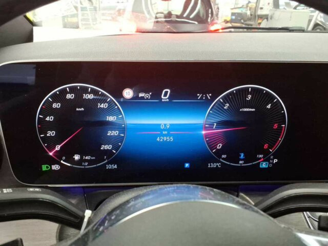 Passenger van MERCEDES-BENZ V 300 Avantgarde Extralang,2xSchiebetür elektr....: picture 6 Passenger van MERCEDES-BENZ V 300 Avantgarde Extralang,2xSchiebetür elektr....: picture 6