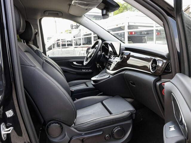 MERCEDES-BENZ V 300 Avantgarde Extralang,2xSchiebetür elektr. - Minibus, Passenger van: picture 3 MERCEDES-BENZ V 300 Avantgarde Extralang,2xSchiebetür elektr. - Minibus, Passenger van: picture 3