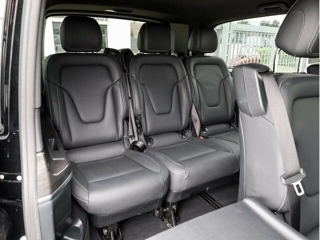 MERCEDES-BENZ V 300 Avantgarde Extralang,Allrad,2Schiebetüren - Minibus, Passenger van: picture 4 MERCEDES-BENZ V 300 Avantgarde Extralang,Allrad,2Schiebetüren - Minibus, Passenger van: picture 4