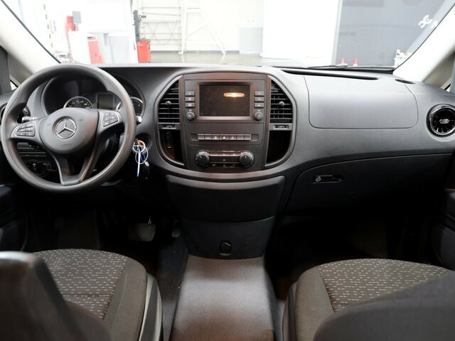 MERCEDES-BENZ Vito 114 TourerPro,lang,Automatik,8Sitze,Kamera... - Passenger van: picture 2 MERCEDES-BENZ Vito 114 TourerPro,lang,Automatik,8Sitze,Kamera... - Passenger van: picture 2