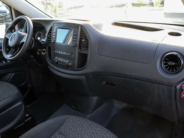MERCEDES-BENZ Vito 114 TourerPro,lang,Automatik,8Sitze,Kamera... - Passenger van: picture 4 MERCEDES-BENZ Vito 114 TourerPro,lang,Automatik,8Sitze,Kamera... - Passenger van: picture 4