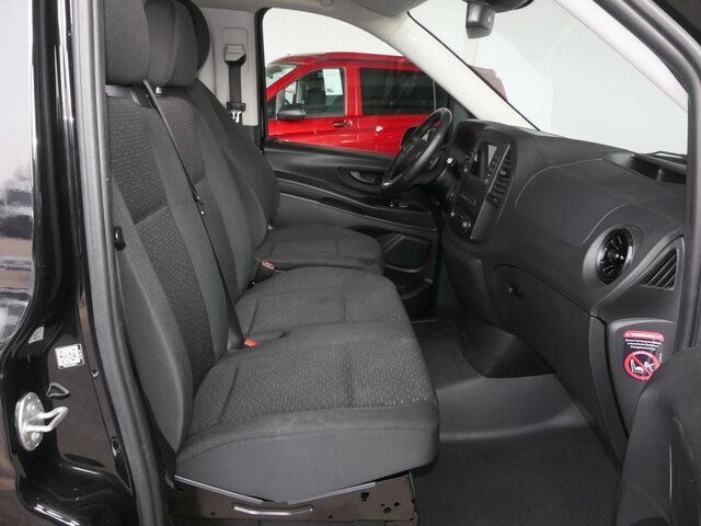 MERCEDES-BENZ Vito 116CDI lang,TourerPro,2xKlima,9Sitze,Kamera - Minibus, Passenger van: picture 3 MERCEDES-BENZ Vito 116CDI lang,TourerPro,2xKlima,9Sitze,Kamera - Minibus, Passenger van: picture 3