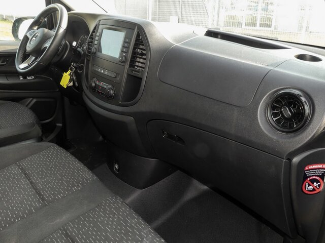 MERCEDES-BENZ Vito 116TourerPro ,Extralang,2xKlima,Kamera,AHK - Minibus, Passenger van: picture 4 MERCEDES-BENZ Vito 116TourerPro ,Extralang,2xKlima,Kamera,AHK - Minibus, Passenger van: picture 4