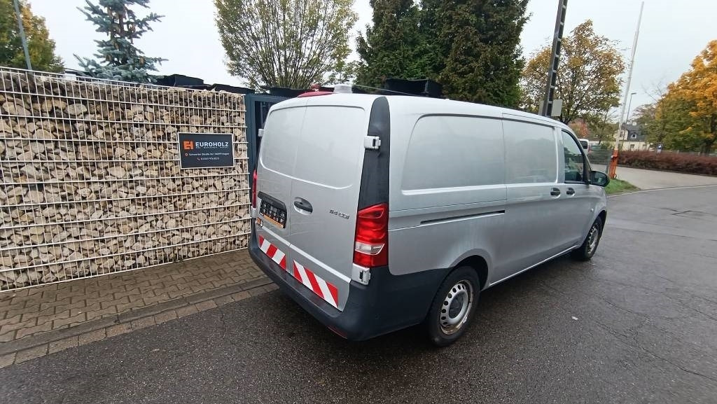 Mercedes-Benz Vito 114 CDI Kasten Werkstattschränke Standheizung - Box van: picture 5 Mercedes-Benz Vito 114 CDI Kasten Werkstattschränke Standheizung - Box van: picture 5