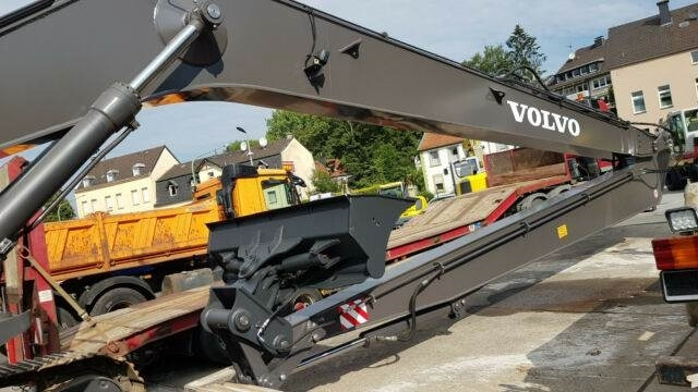 Volvo Ec 250 DNL mit Neu Long REach Arm 16 m - Crawler excavator: picture 4 Volvo Ec 250 DNL mit Neu Long REach Arm 16 m - Crawler excavator: picture 4