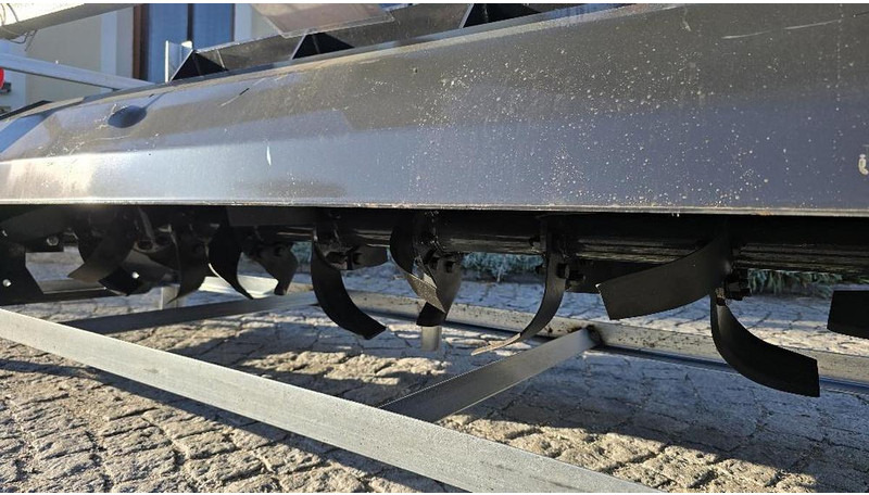 Wolverine Anbaufräse mit Bobcat 115cm Aufnahme TL-12-73 W - Attachment: picture 2 Wolverine Anbaufräse mit Bobcat 115cm Aufnahme TL-12-73 W - Attachment: picture 2