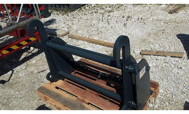 Cat TH407 Adapter mit Euro Aufnahme - Quick coupler for Telescopic handler: picture 1 Cat TH407 Adapter mit Euro Aufnahme - Quick coupler for Telescopic handler: picture 1