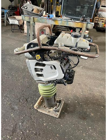 Mikasa Handstampfer - Vibratory plate: picture 1 Mikasa Handstampfer - Vibratory plate: picture 1