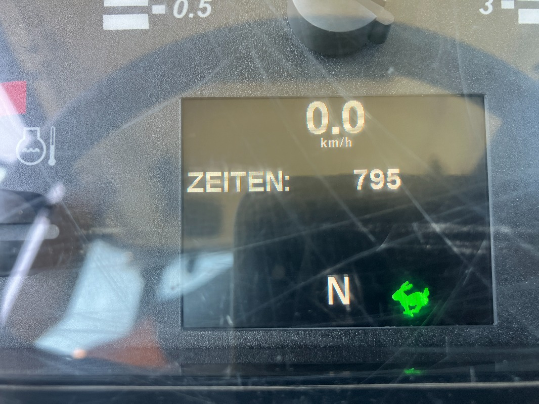 John Deere 5090GF mit RTK- Lenksystem/ FKH/FZW - Farm tractor: picture 5 John Deere 5090GF mit RTK- Lenksystem/ FKH/FZW - Farm tractor: picture 5