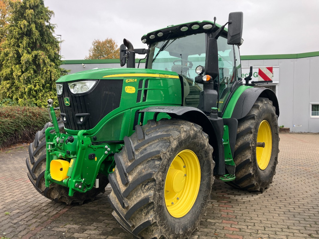 John Deere 6250R mit FKH/ FZW/ CommandPro - Farm tractor: picture 1 John Deere 6250R mit FKH/ FZW/ CommandPro - Farm tractor: picture 1