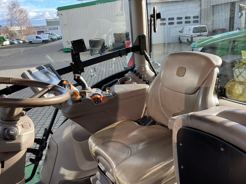 John Deere 6R250 mit FKH/ FZW/ CommandPro/... - Farm tractor: picture 2 John Deere 6R250 mit FKH/ FZW/ CommandPro/... - Farm tractor: picture 2