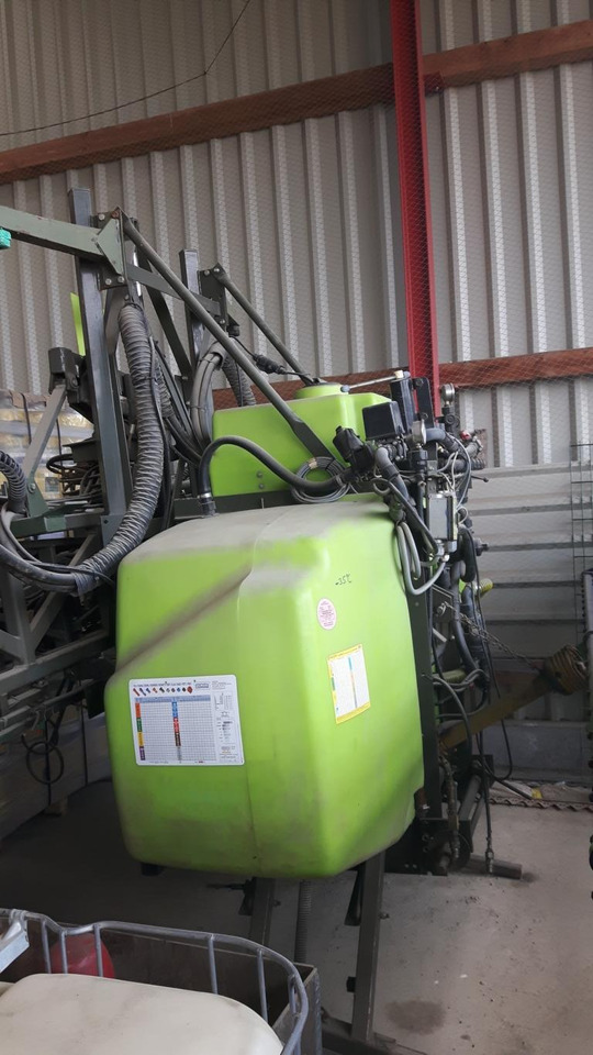 Tecnoma TX-Elektra - Tractor mounted sprayer: picture 2 Tecnoma TX-Elektra - Tractor mounted sprayer: picture 2