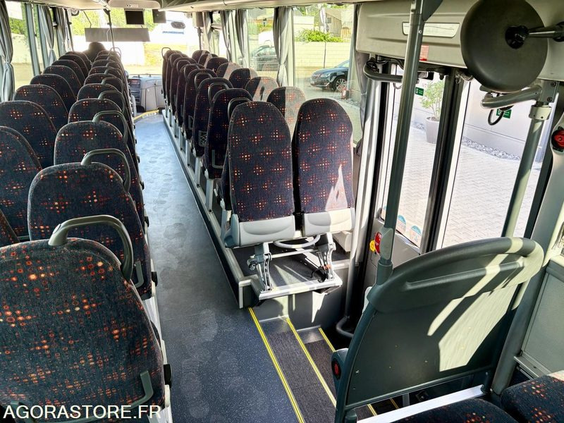 Leasing of AUTOCAR - MAN Lions Regio - 318.000km - EURO6 - Parc 114 - 2015 AUTOCAR - MAN Lions Regio - 318.000km - EURO6 - Parc 114 - 2015: picture 17 Leasing of AUTOCAR - MAN Lions Regio - 318.000km - EURO6 - Parc 114 - 2015 AUTOCAR - MAN Lions Regio - 318.000km - EURO6 - Parc 114 - 2015: picture 17