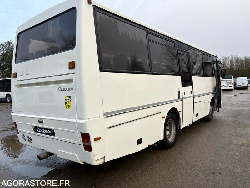 AUTOCAR RENAULT MEDIUM 36 PL - School bus: picture 5 AUTOCAR RENAULT MEDIUM 36 PL - School bus: picture 5