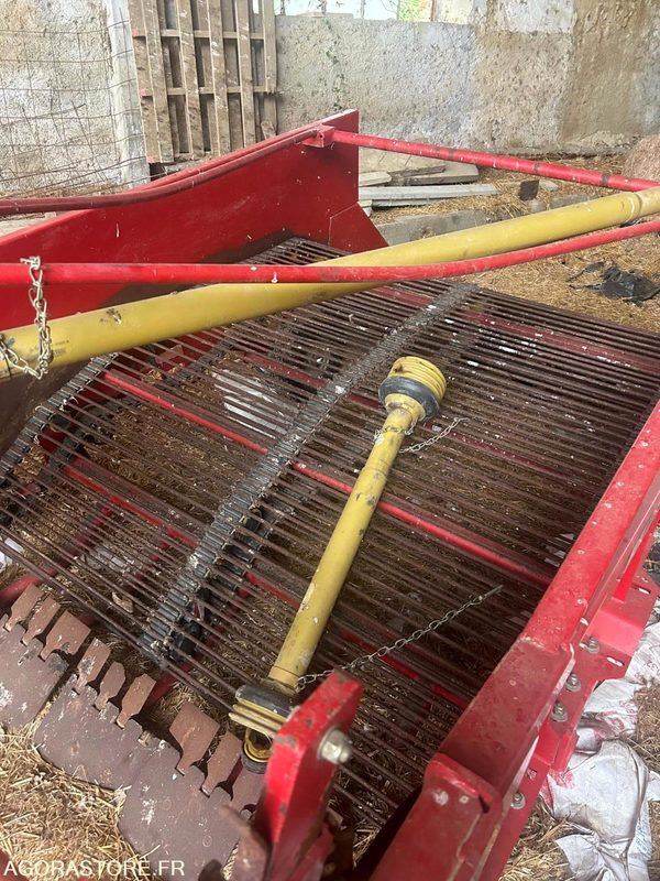 Arracheuse GRIMME - 2016 - BON ETAT GENERAL - Agricultural machinery: picture 2 Arracheuse GRIMME - 2016 - BON ETAT GENERAL - Agricultural machinery: picture 2