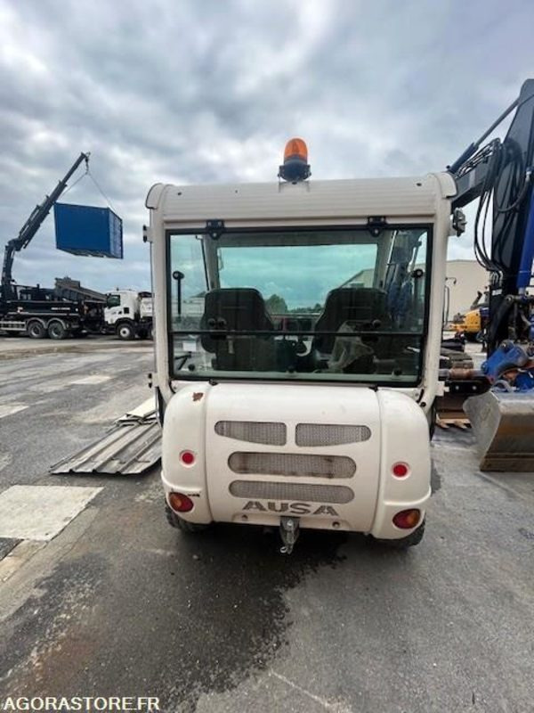 BALAYEUSE/RAMASSEUSE AUSA BD202HL 2015 212 HEURES - Road sweeper: picture 4 BALAYEUSE/RAMASSEUSE AUSA BD202HL 2015 212 HEURES - Road sweeper: picture 4