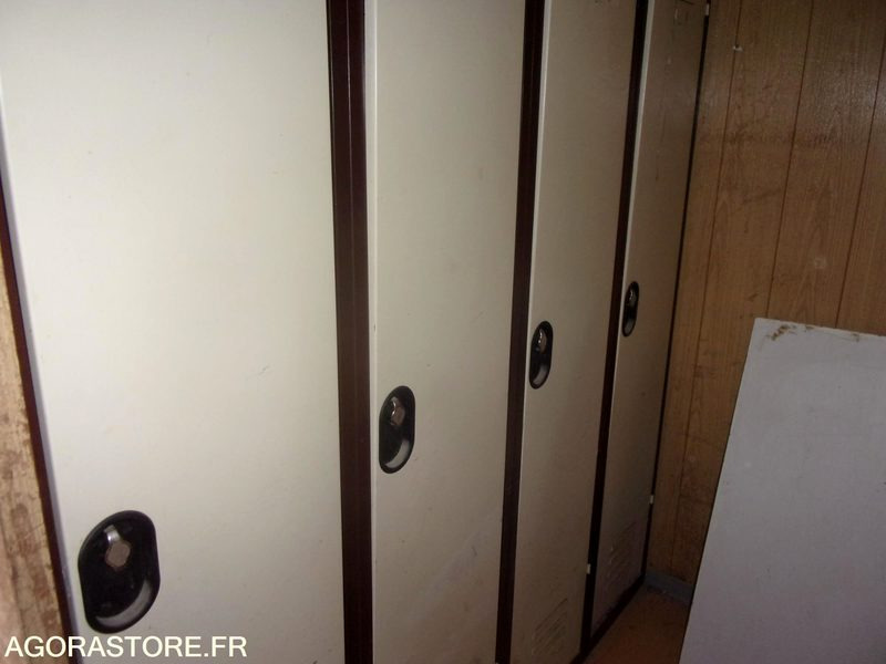 BARAQUE CHANTIER WC VESTIAIRE COIN REPOS N°1 - Construction equipment: picture 5 BARAQUE CHANTIER WC VESTIAIRE COIN REPOS N°1 - Construction equipment: picture 5