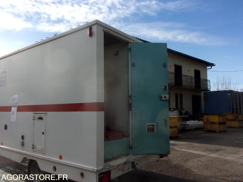 BARAQUE CHANTIER WC VESTIAIRE COIN REPOS N° 2 - Construction equipment: picture 2 BARAQUE CHANTIER WC VESTIAIRE COIN REPOS N° 2 - Construction equipment: picture 2