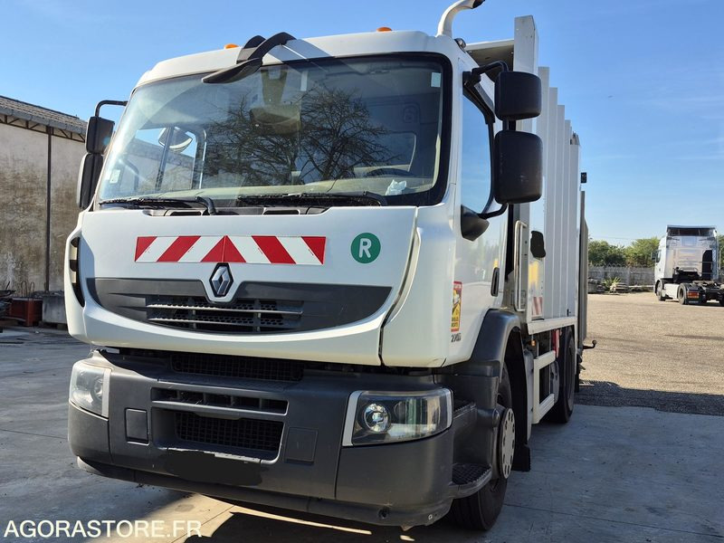 BENNE A ORDURE MENAGERE - Garbage truck: picture 1 BENNE A ORDURE MENAGERE - Garbage truck: picture 1
