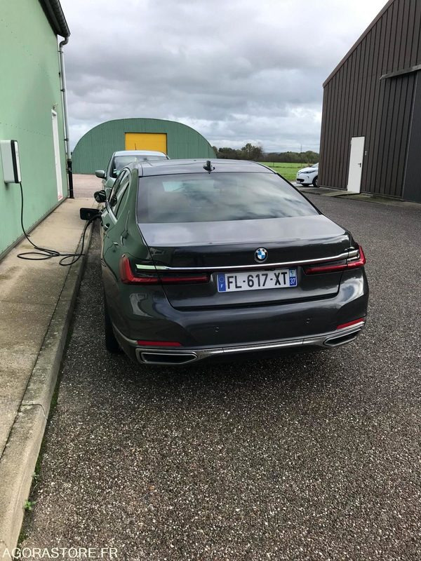 BMW 745 LE - Car: picture 4 BMW 745 LE - Car: picture 4