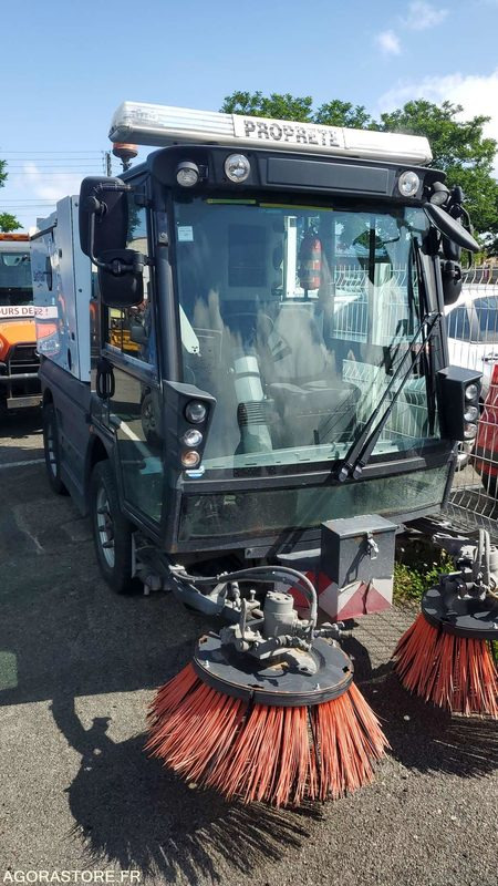 Balayeuse SCHMIDT - 2019 - Road sweeper: picture 1 Balayeuse SCHMIDT - 2019 - Road sweeper: picture 1