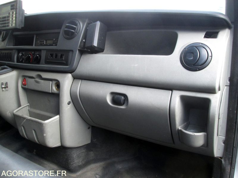 Leasing of  CAMION BENNE MASTER RENAULT problèmes soupapes moteur tournant CAMION BENNE MASTER RENAULT problèmes soupapes moteur tournant: picture 43