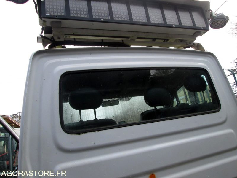 Leasing of  CAMION BENNE MASTER RENAULT problèmes soupapes moteur tournant CAMION BENNE MASTER RENAULT problèmes soupapes moteur tournant: picture 38