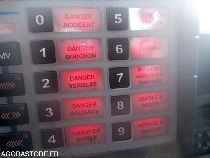 Leasing of  CAMION BENNE MASTER RENAULT problèmes soupapes moteur tournant CAMION BENNE MASTER RENAULT problèmes soupapes moteur tournant: picture 34