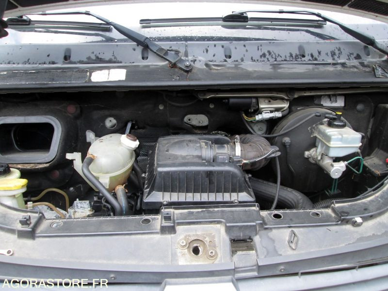 Leasing of  CAMION BENNE MASTER RENAULT problèmes soupapes moteur tournant CAMION BENNE MASTER RENAULT problèmes soupapes moteur tournant: picture 30