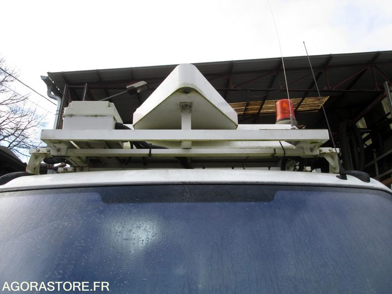 Leasing of  CAMION BENNE MASTER RENAULT problèmes soupapes moteur tournant CAMION BENNE MASTER RENAULT problèmes soupapes moteur tournant: picture 17