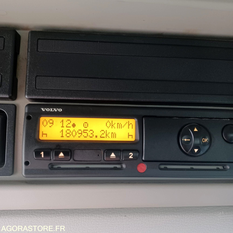 CAMION - BOM - VOLVO - FE - 300 - 180953KM - Garbage truck: picture 5 CAMION - BOM - VOLVO - FE - 300 - 180953KM - Garbage truck: picture 5