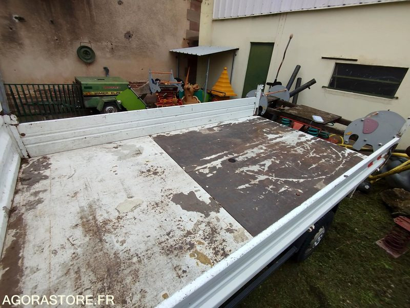 CAMIONETTE PLATEAU E.V. - Tipper van: picture 4 CAMIONETTE PLATEAU E.V. - Tipper van: picture 4