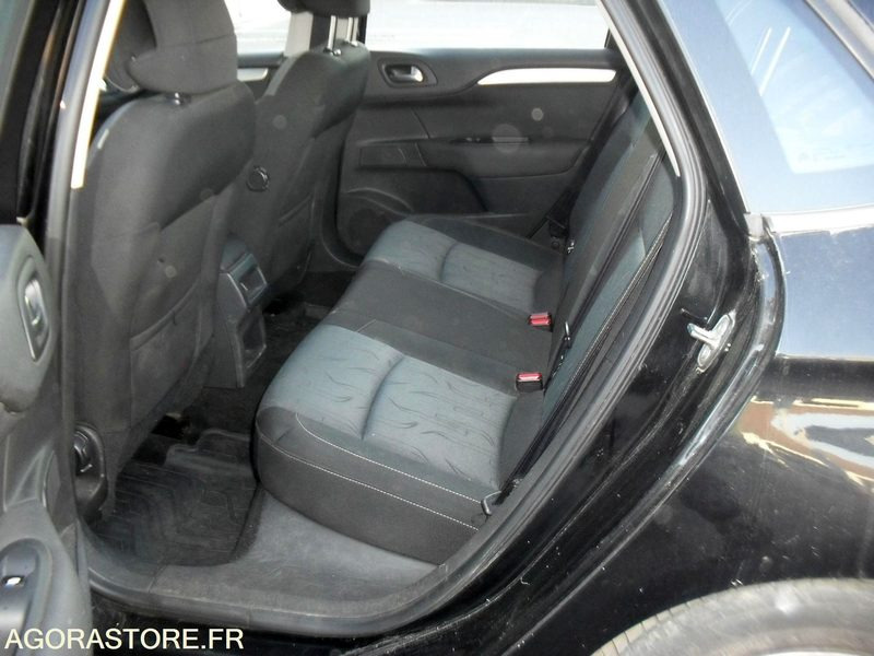 CITROEN C4 NOIRE - Car: picture 5 CITROEN C4 NOIRE - Car: picture 5
