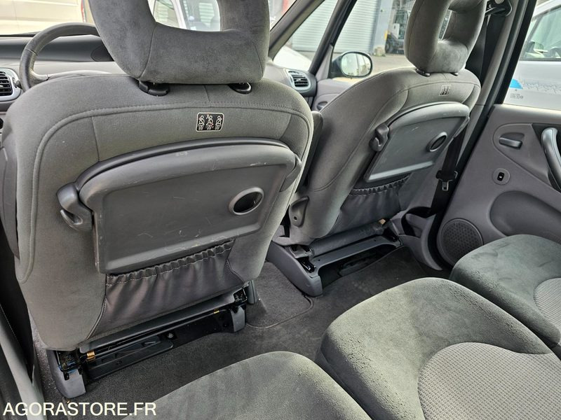 Car CITROEN XSARA PICASSO - 2005 - 185842KM - 523ELR92: picture 14 Car CITROEN XSARA PICASSO - 2005 - 185842KM - 523ELR92: picture 14